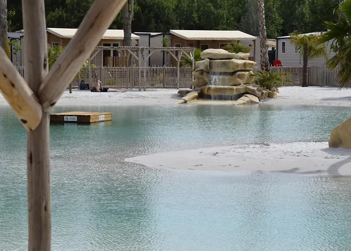 Campsite Mobil-home Premium 5 Etoiles Valras-plage Domaine La Yole *